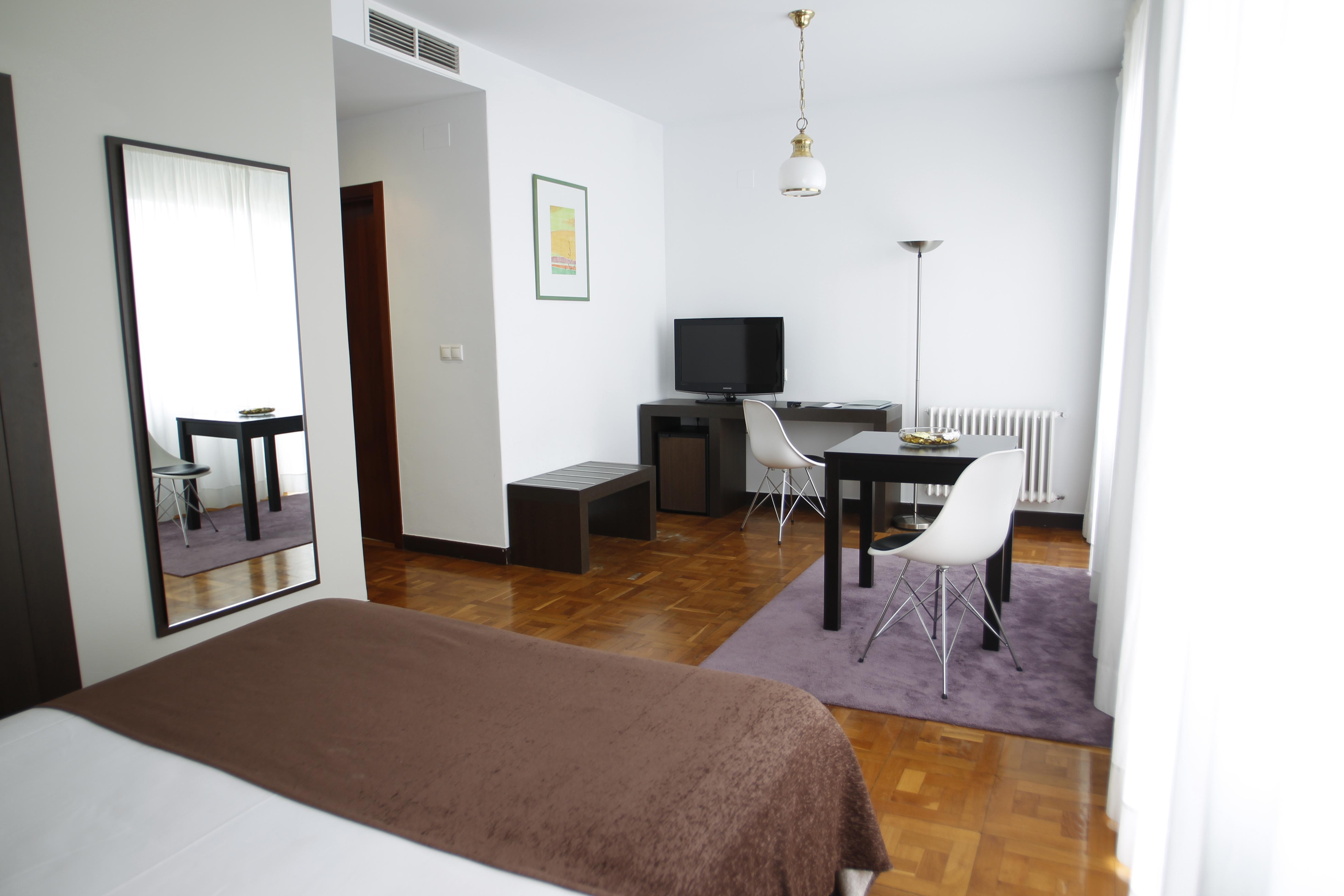 Hotel Mendez Nunez ルーゴ エクステリア 写真