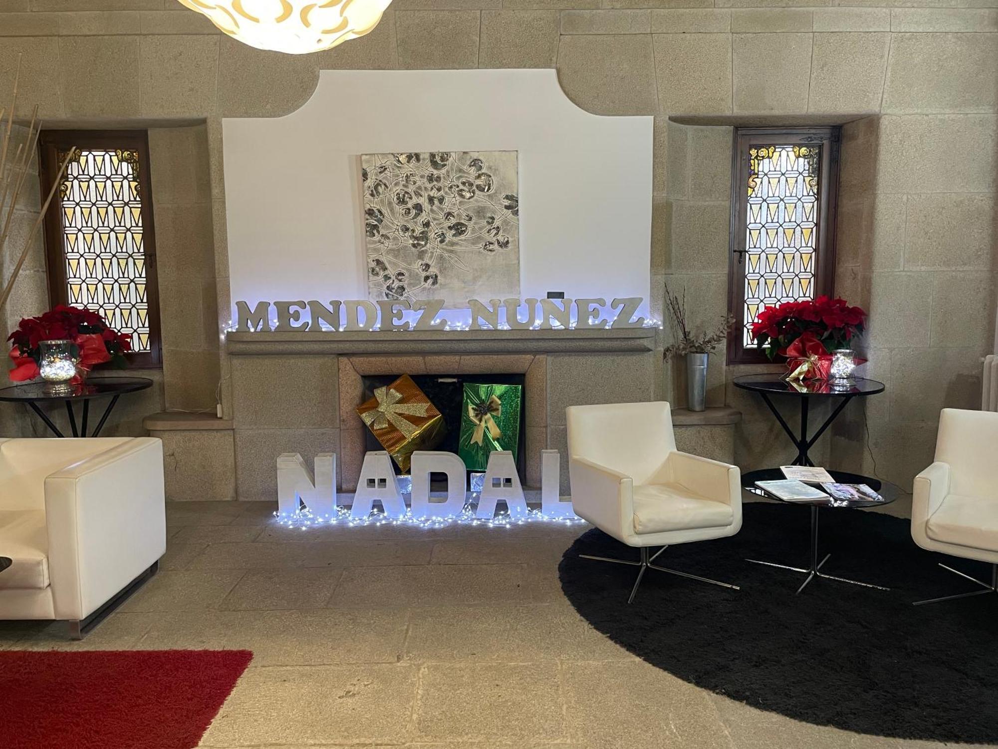 Hotel Mendez Nunez ルーゴ エクステリア 写真